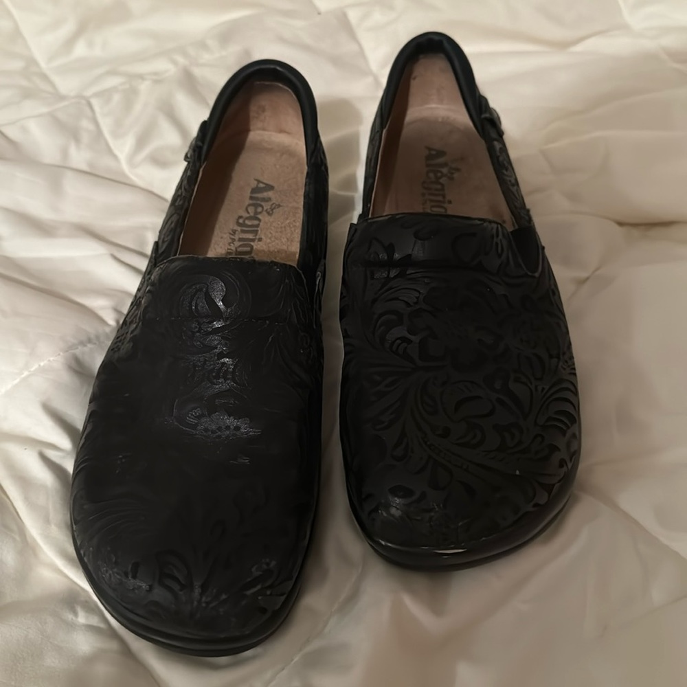 Algeria Clogs